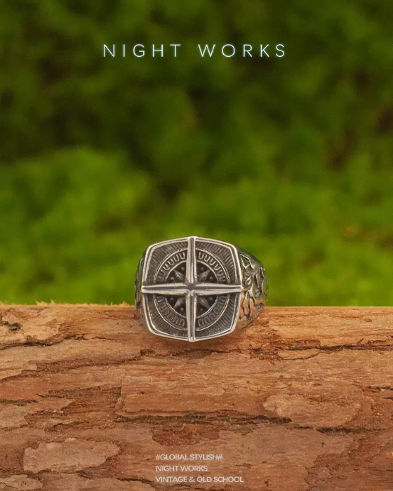 The Medieval Compass Signet Ring | Titanium Steel Band